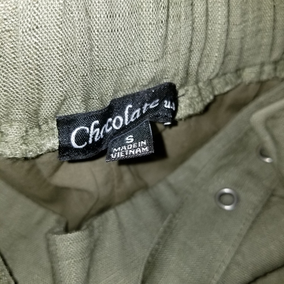 Chocolate Usa Green Shorts Fanny Pak Attached - Picture 8 of 8